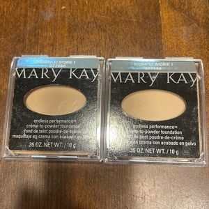 Mary Kay Creme to Powder Foundation Ivory 1